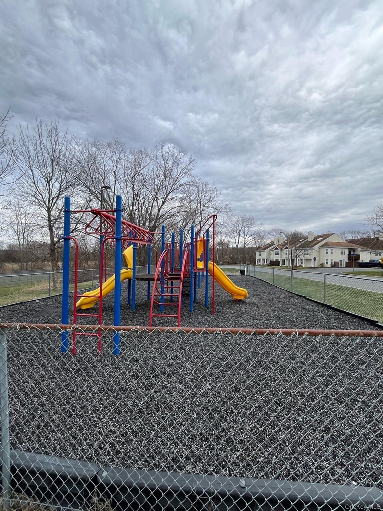 1907 Whispering Hills - Photo 5