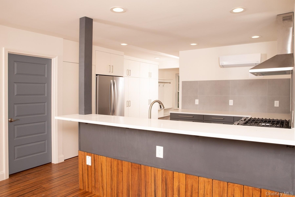 1228 North Avenue - Photo 4