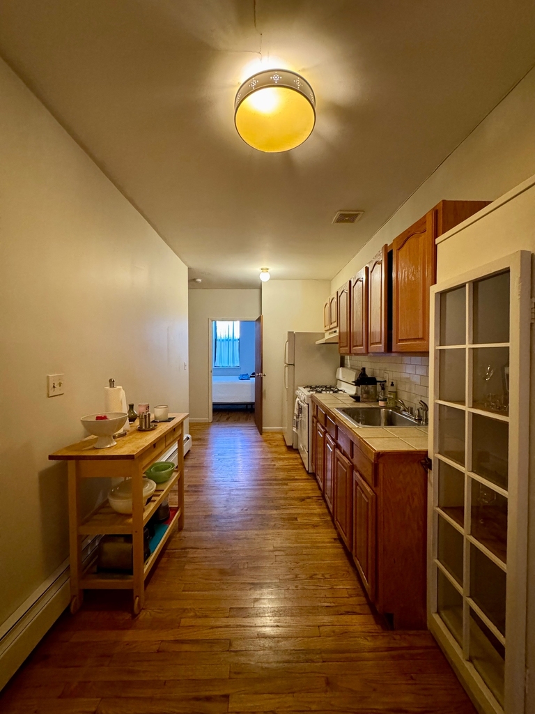 503 East 116th Street - Photo 10
