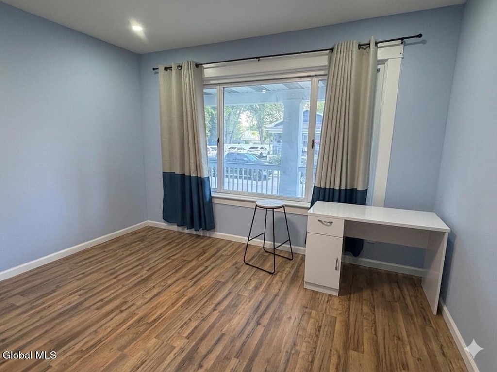1747 Oneida Street - Photo 26
