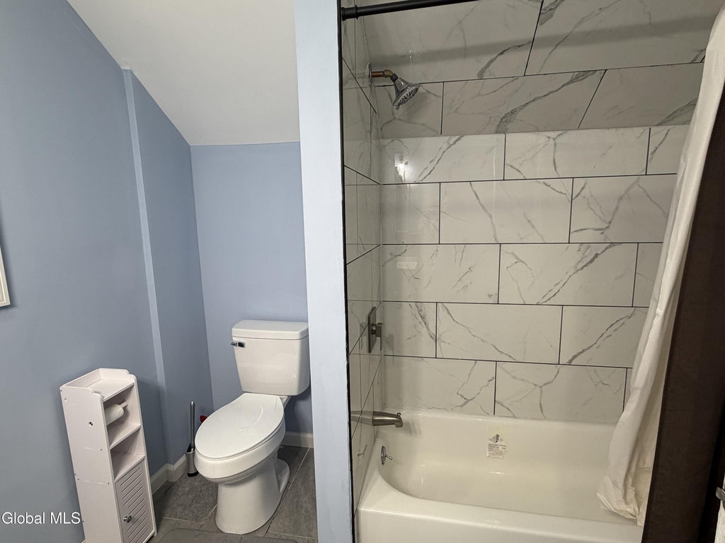 1747 Oneida Street - Photo 21