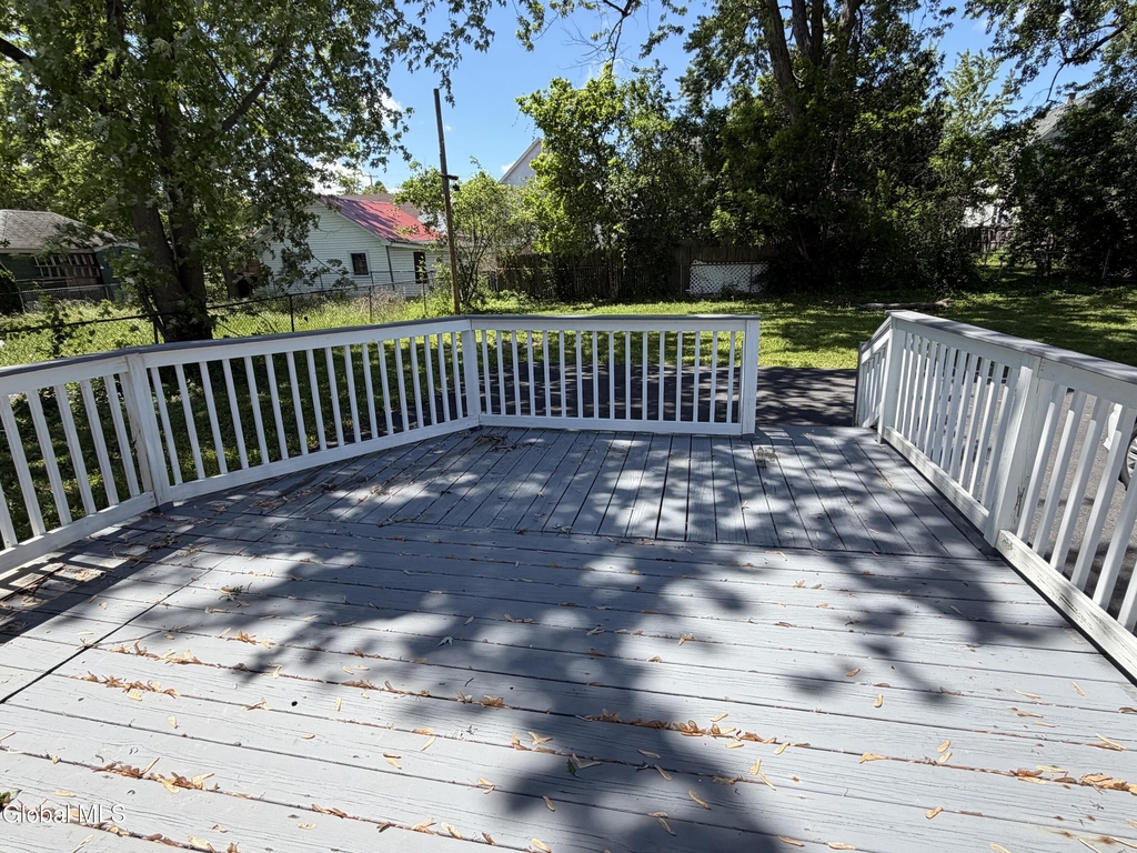 1747 Oneida Street - Photo 28