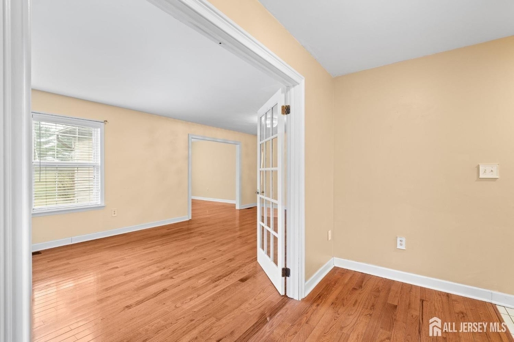 19 John Paul Jones Drive - Photo 4