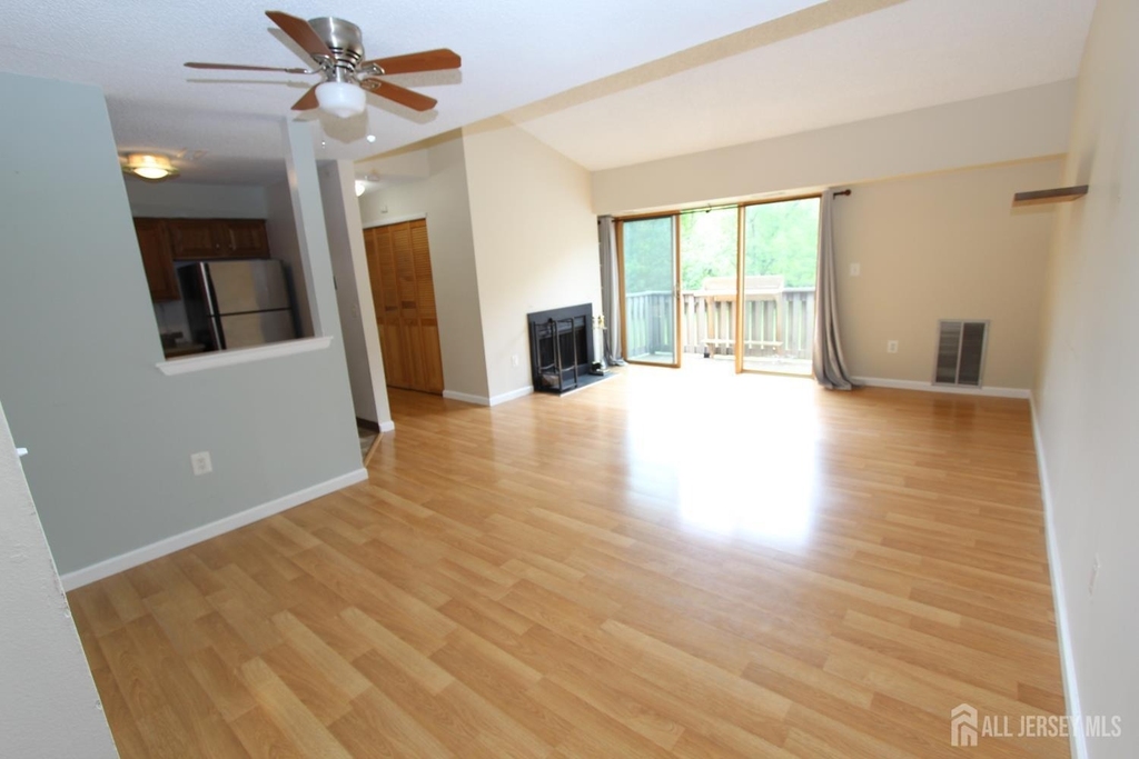 1112 Aspen Drive - Photo 6