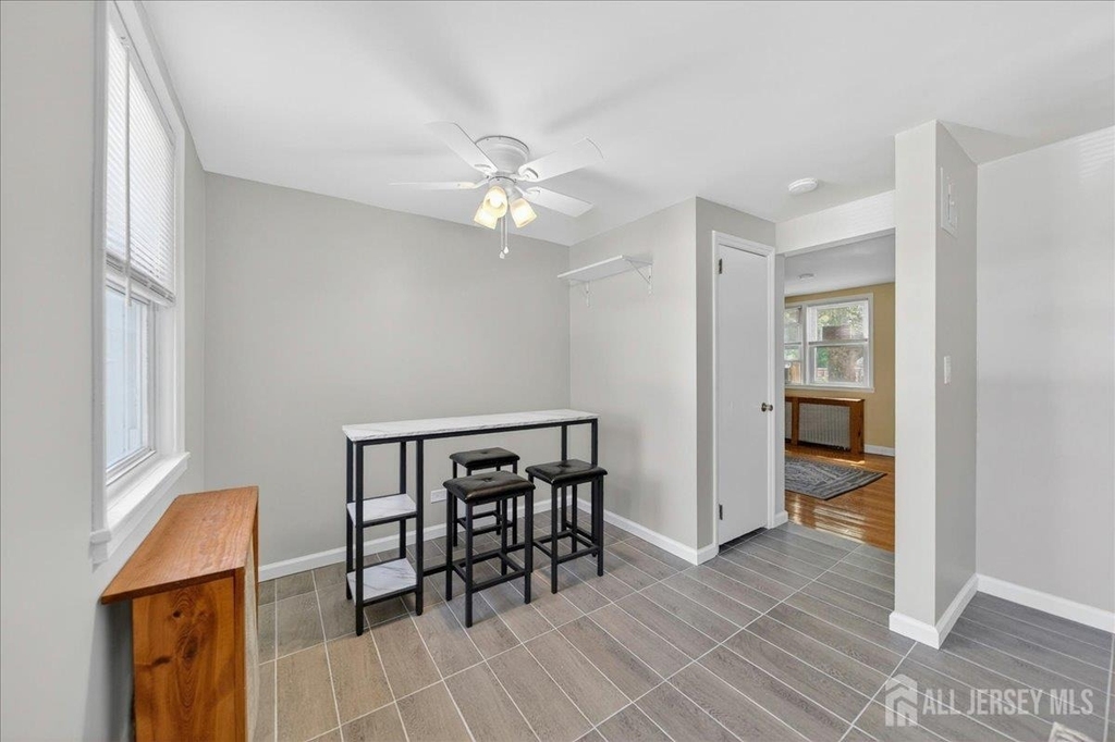 513 Brooklawn Avenue - Photo 4