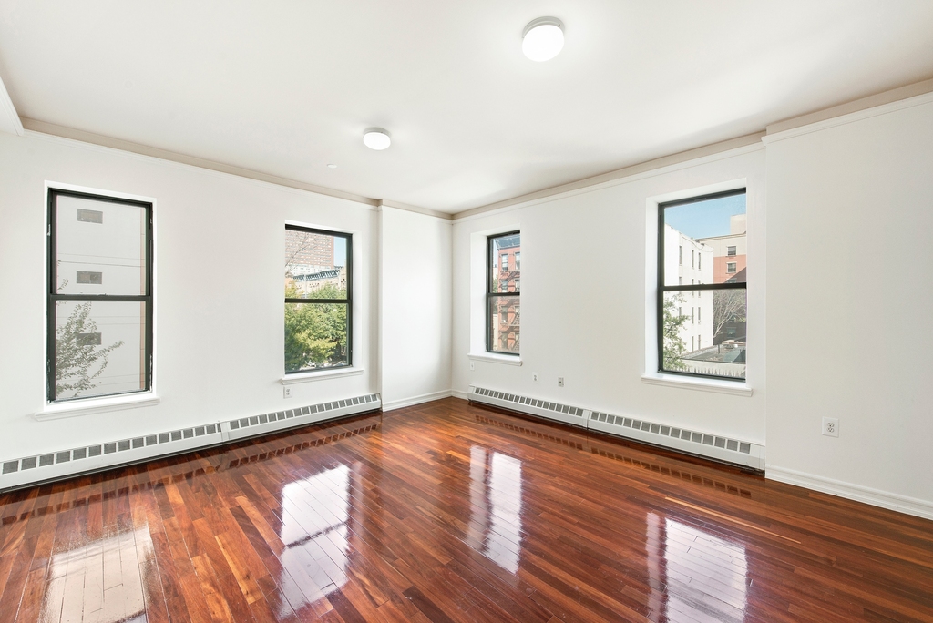 2149 8th Avenue - Photo 5