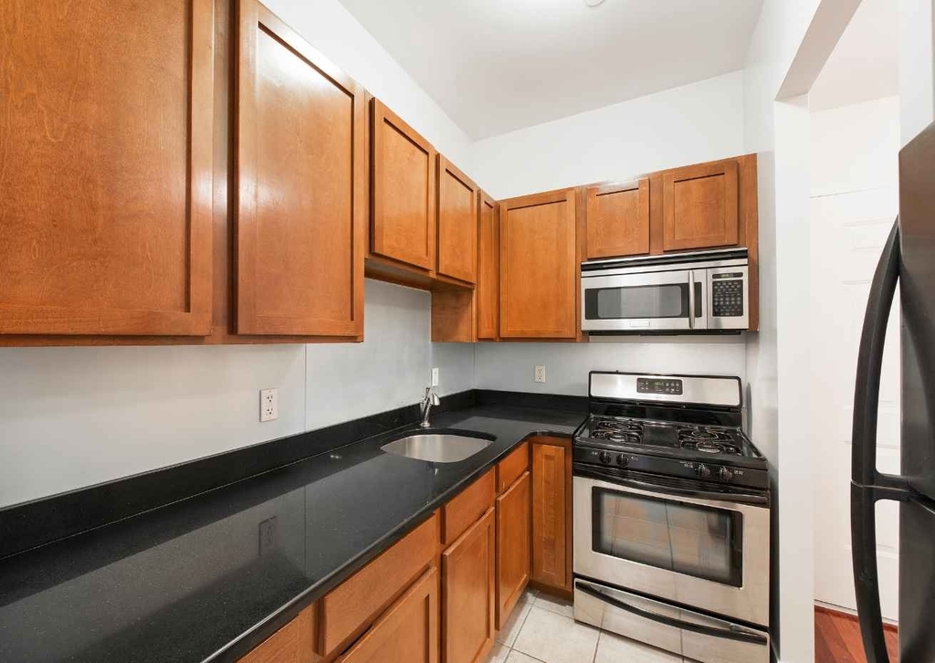 2149 8th Avenue - Photo 3
