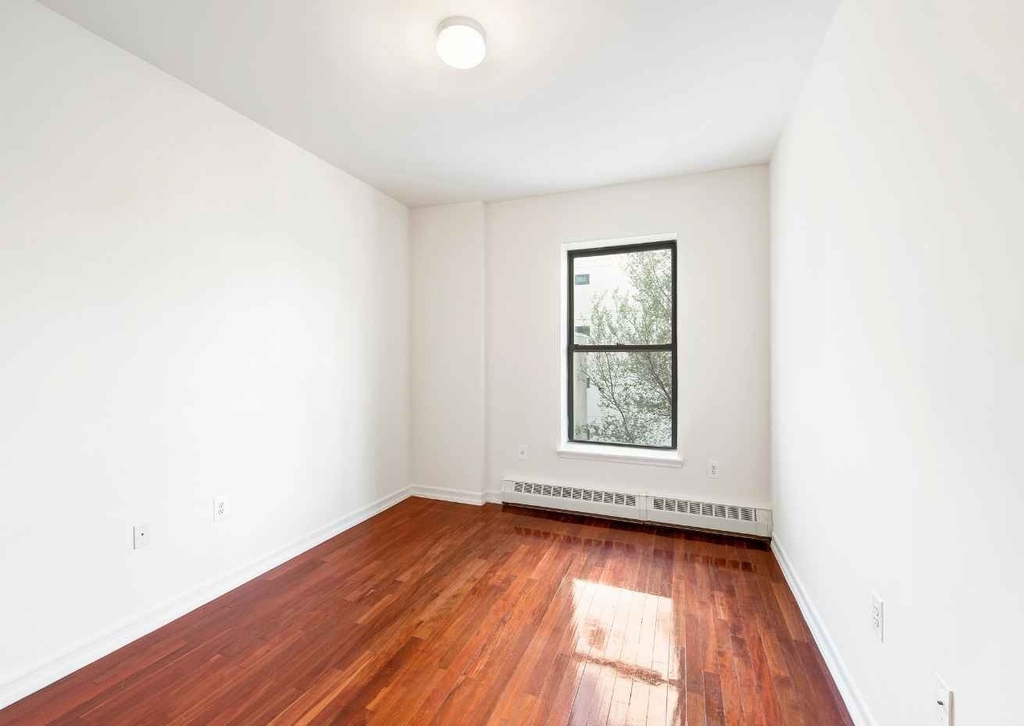 2149 8th Avenue - Photo 7