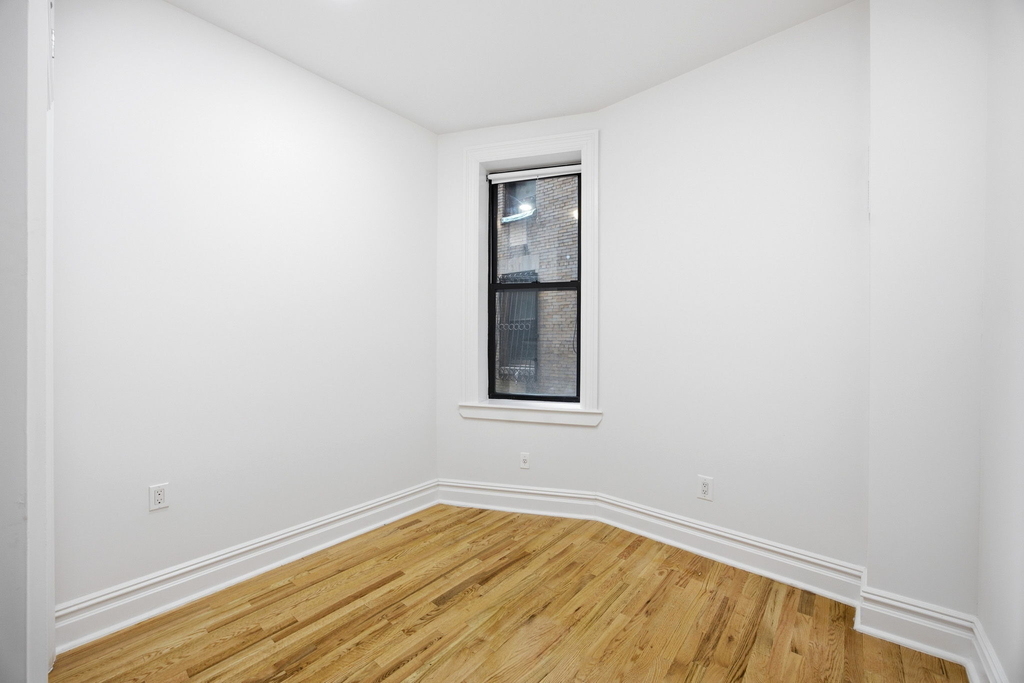 160 Wadsworth Avenue - Photo 6