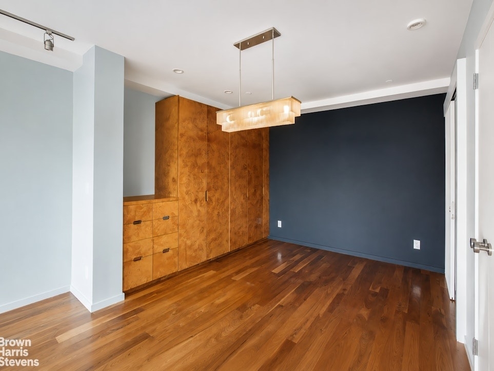 185 13th Street - Photo 11