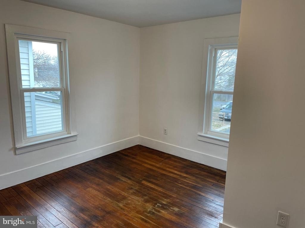318 Highland Avenue - Photo 10