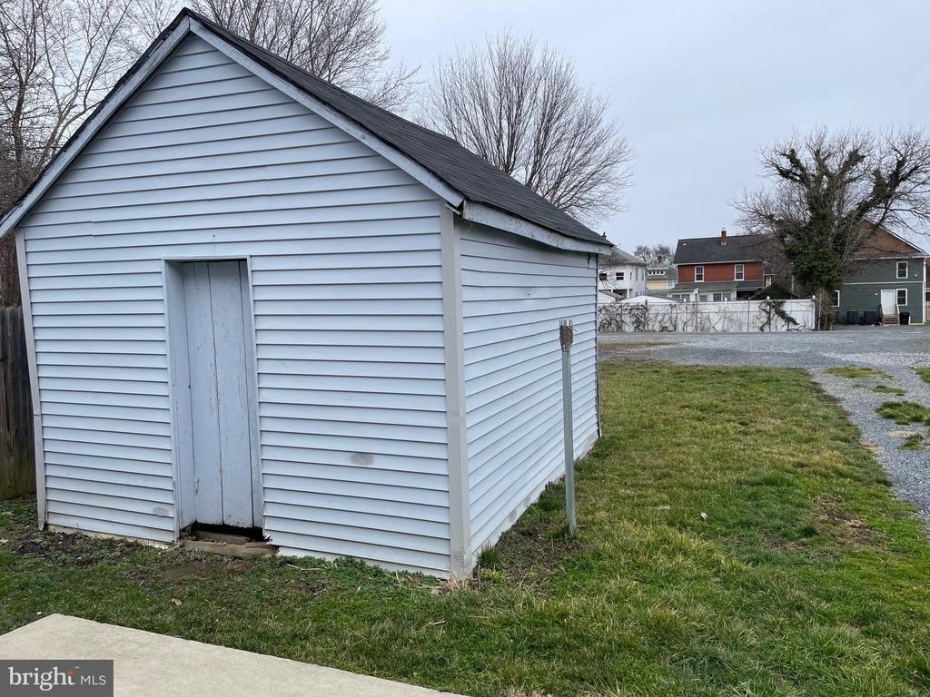 318 Highland Avenue - Photo 17