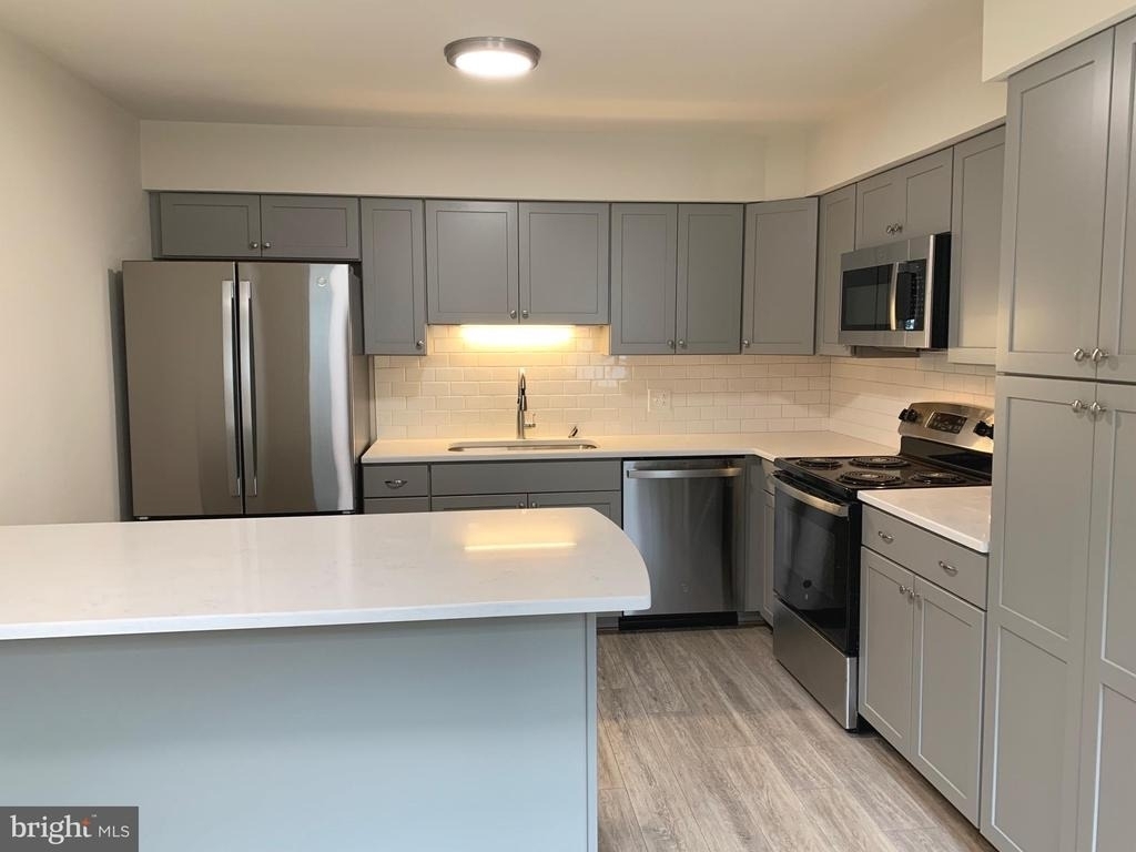 300 Claiborne Avenue - Photo 4