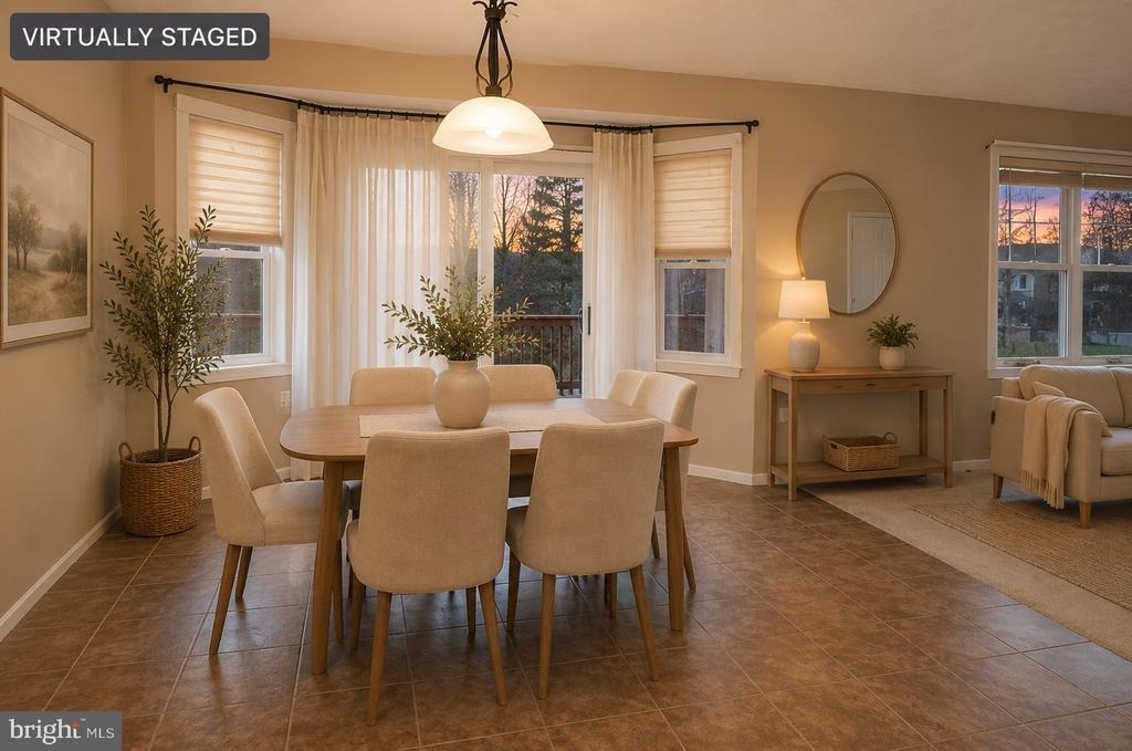 10122 Chesney Drive - Photo 3