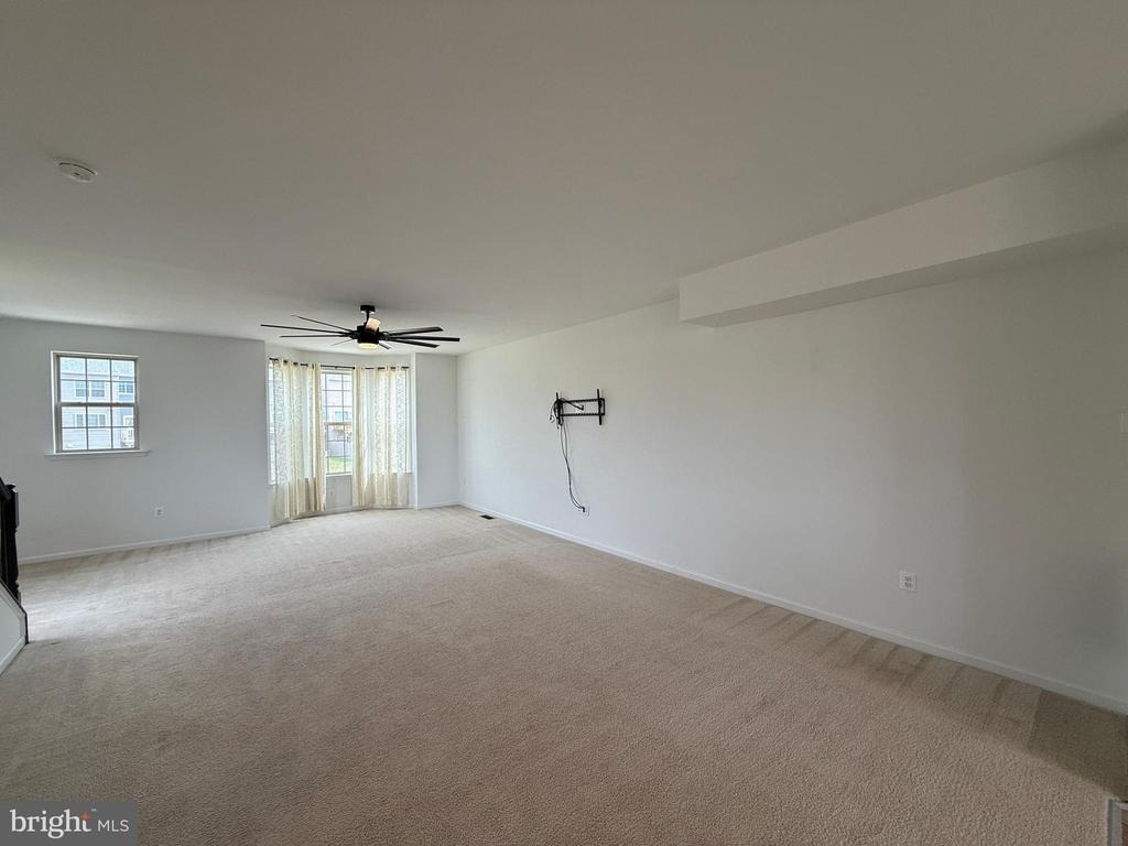 2401 Copa Court - Photo 10
