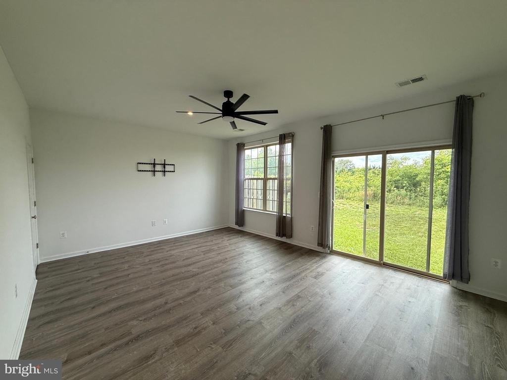 2401 Copa Court - Photo 1