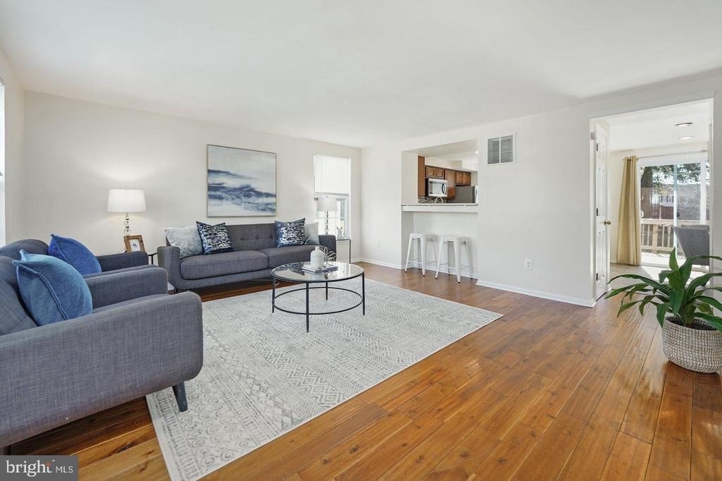 3433 Belleplain Court - Photo 3