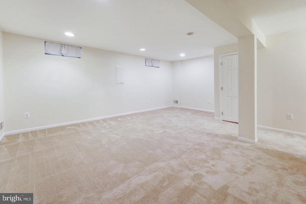 3433 Belleplain Court - Photo 25
