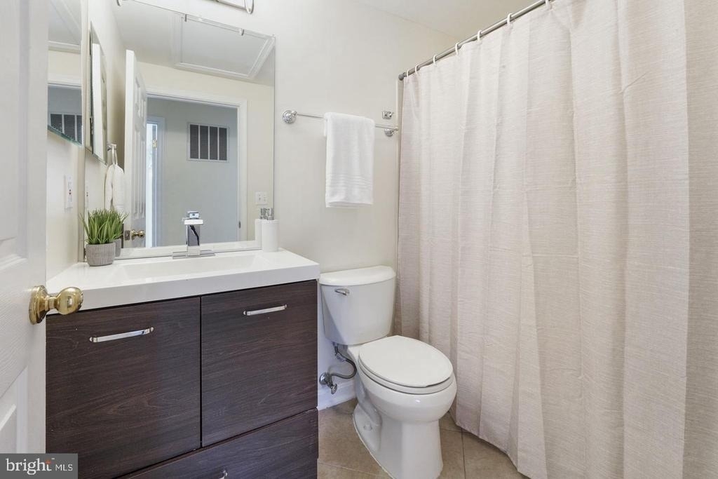 3433 Belleplain Court - Photo 21