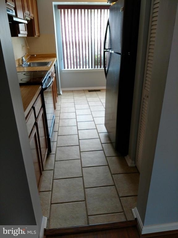 15205 Streamside Court - Photo 9