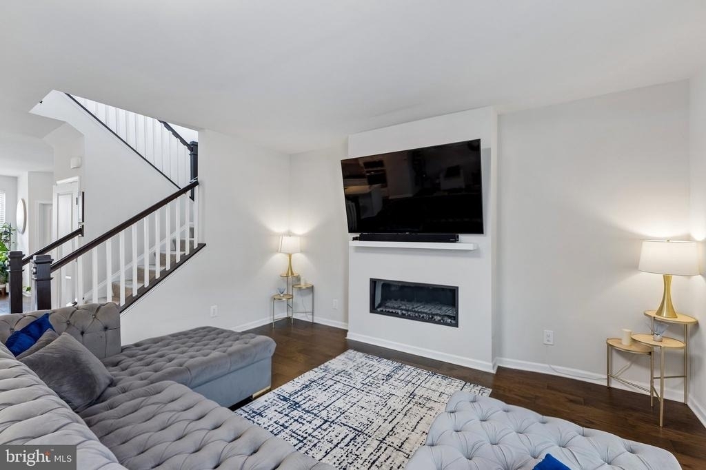 9300 Barnes Loop - Photo 8