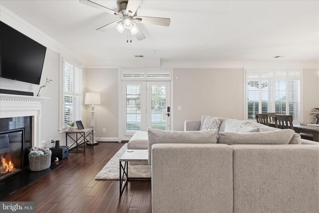 42616 Hardage Terrace - Photo 6