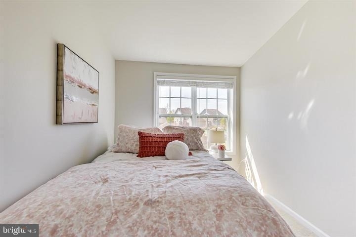 43213 Whelplehill Terrace - Photo 33