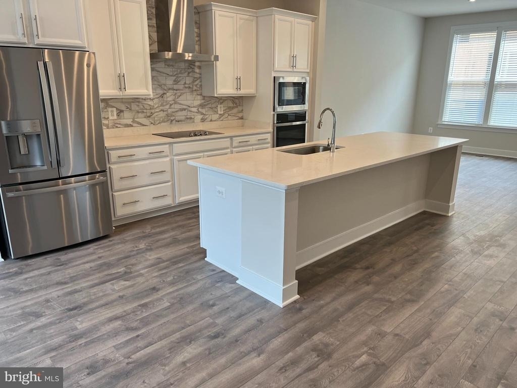 2303 Liberty Loop - Photo 2