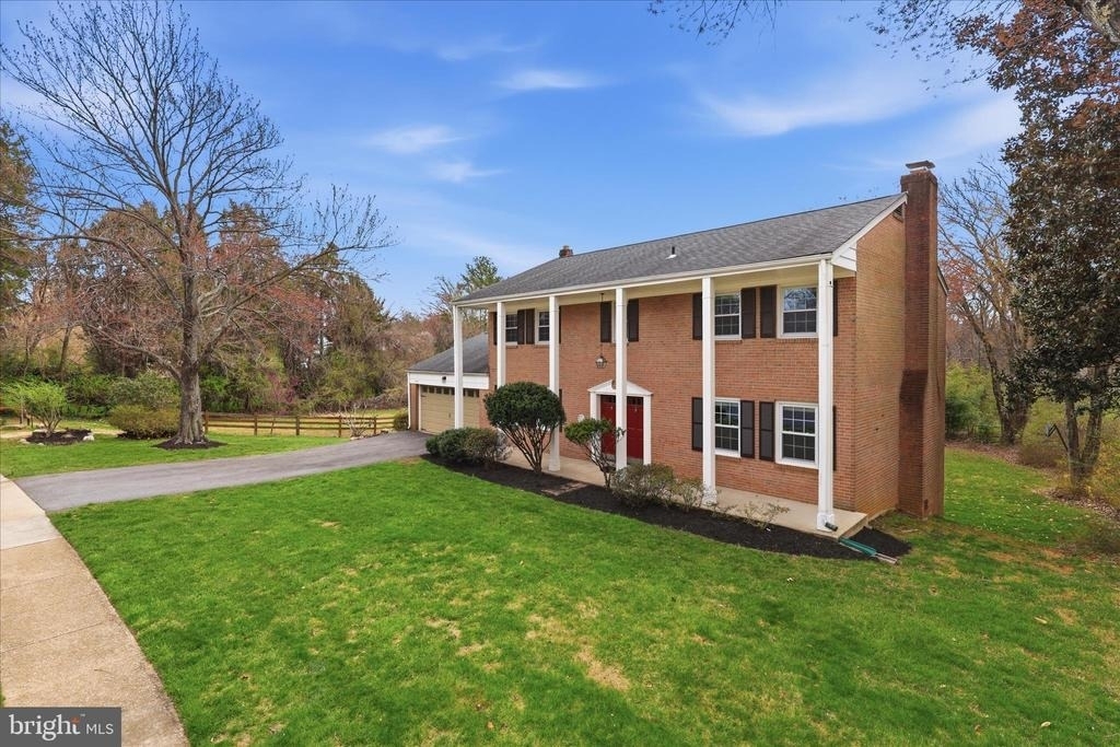 1335 Macbeth Street - Photo 4
