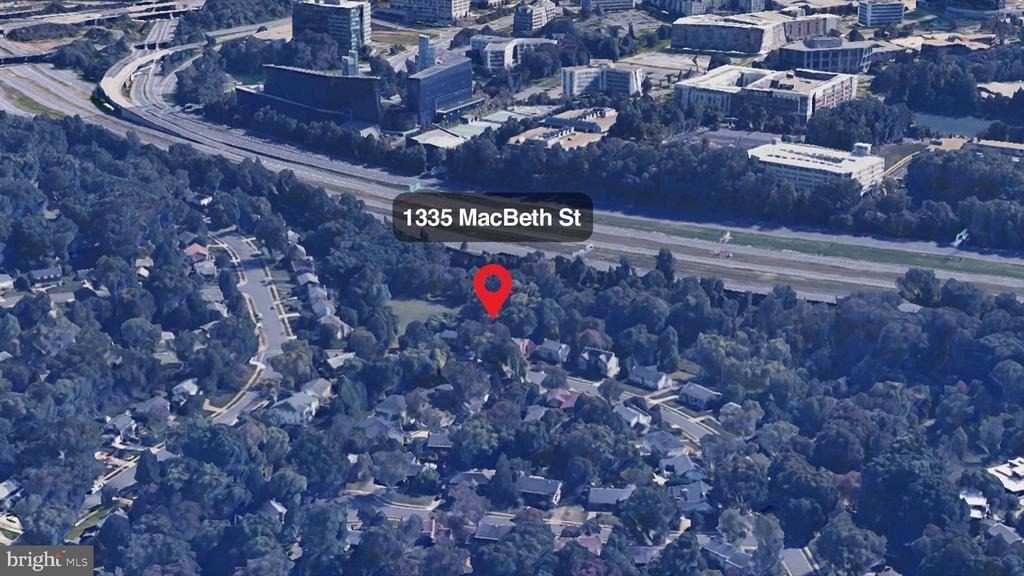 1335 Macbeth Street - Photo 2