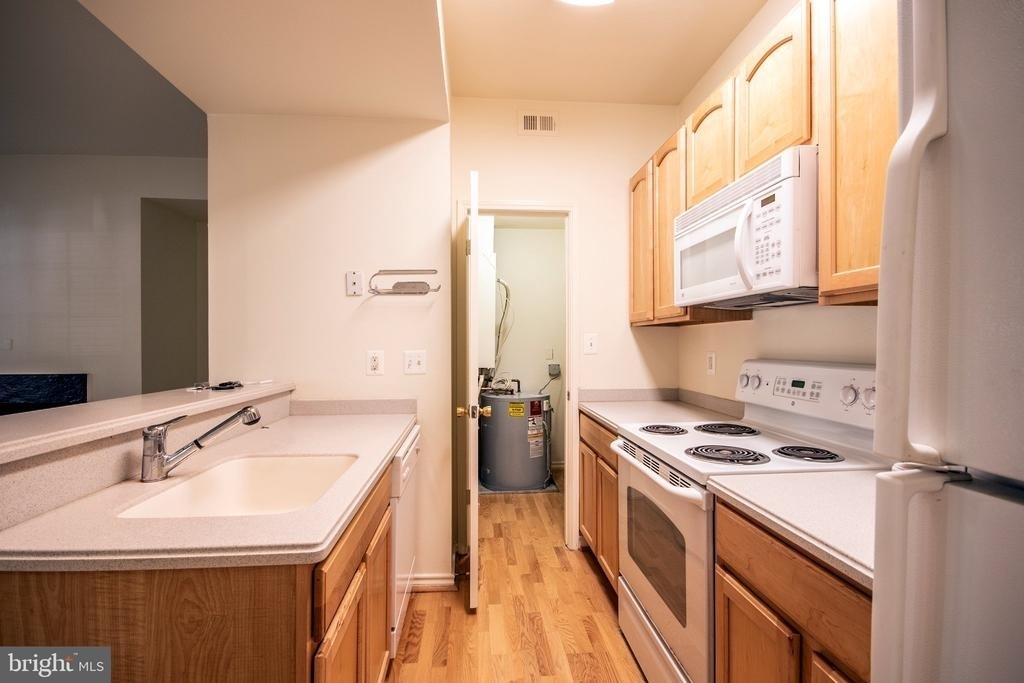 12153 Penderview Lane - Photo 5