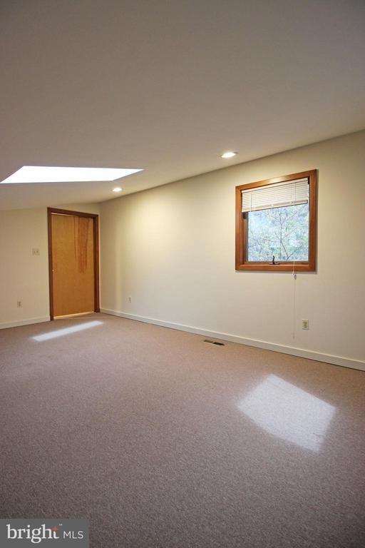 6872 Melrose Drive - Photo 34