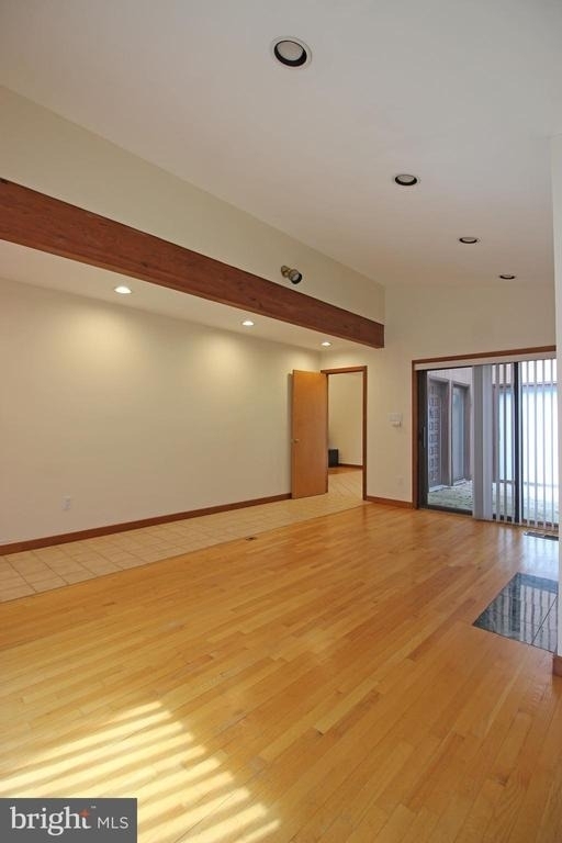 6872 Melrose Drive - Photo 3