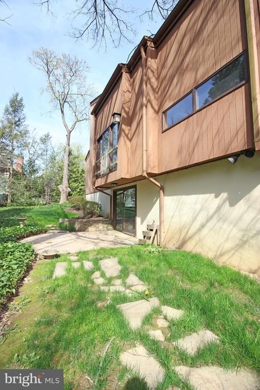 6872 Melrose Drive - Photo 48