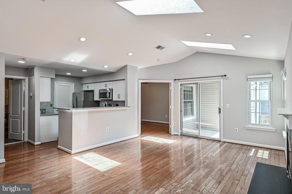 5601 Willoughby Newton Drive - Photo 6