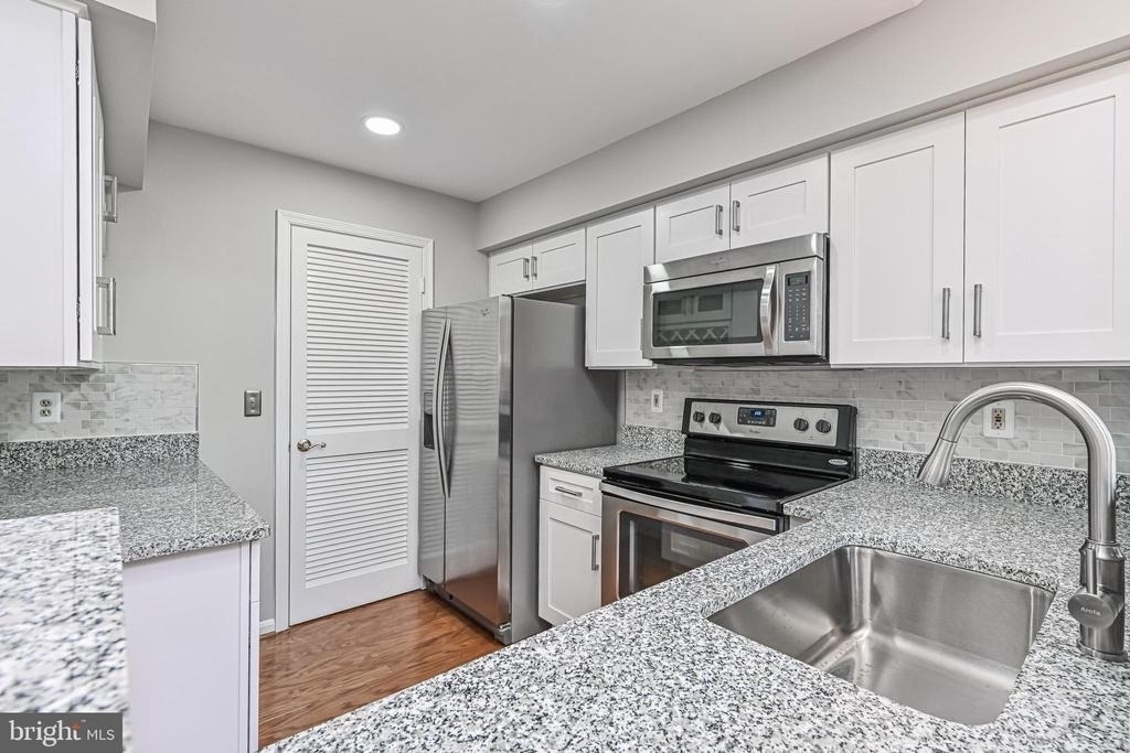 5601 Willoughby Newton Drive - Photo 16
