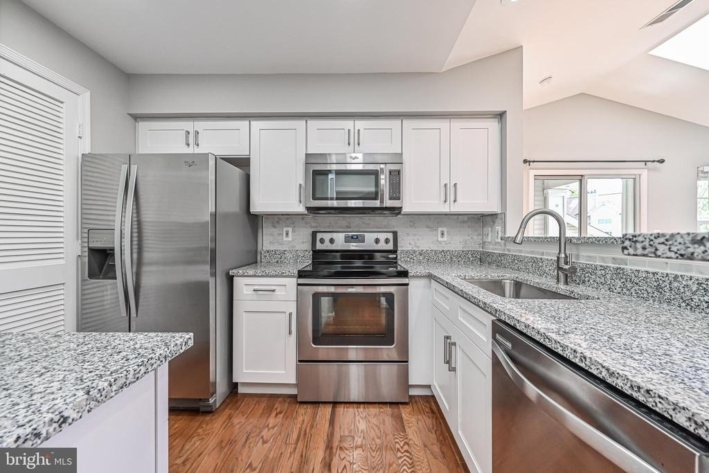 5601 Willoughby Newton Drive - Photo 17