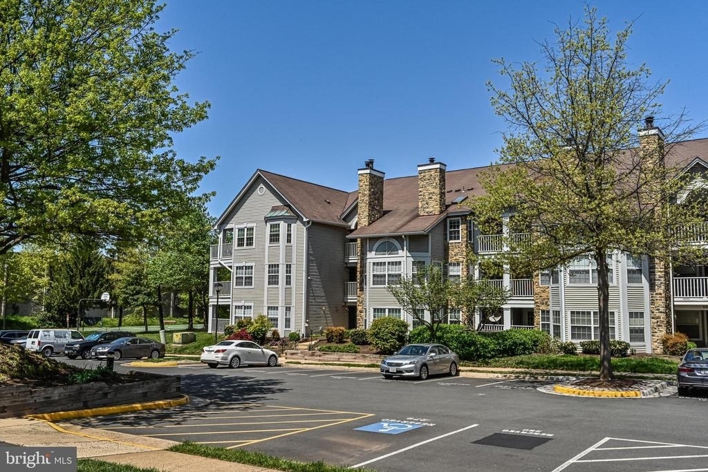 5601 Willoughby Newton Drive - Photo 4