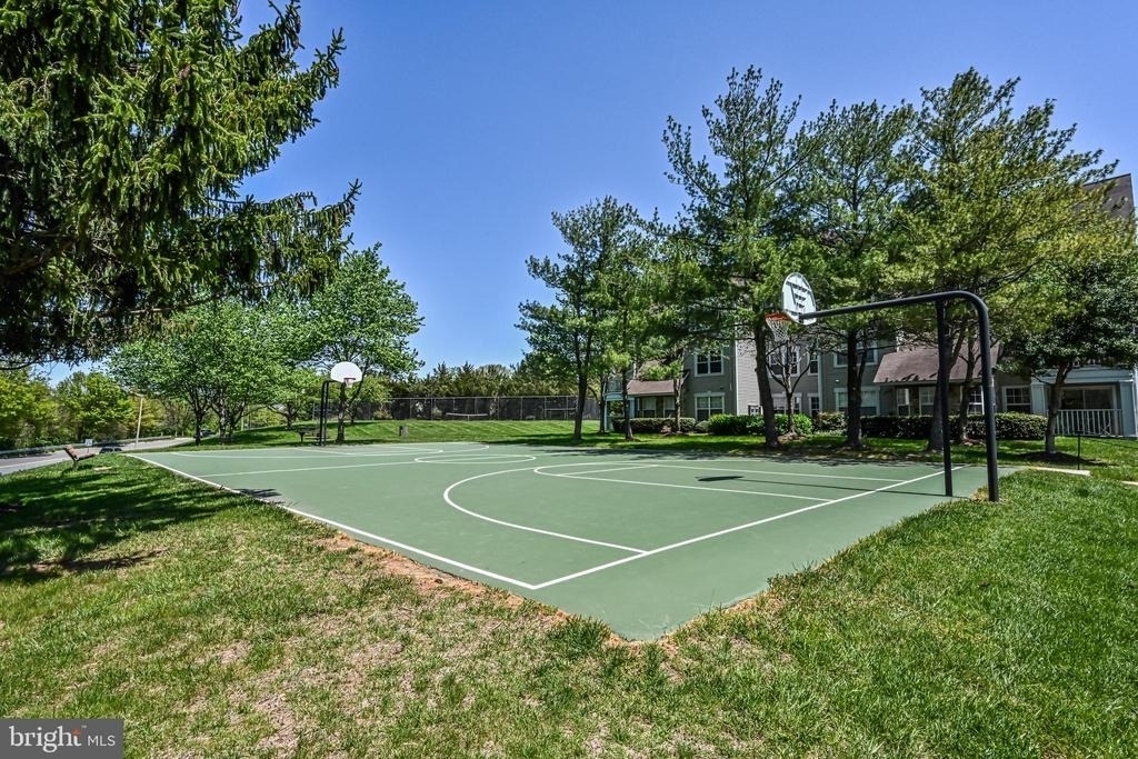 5601 Willoughby Newton Drive - Photo 33