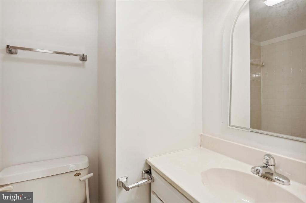1804 Golf View Court - Photo 15