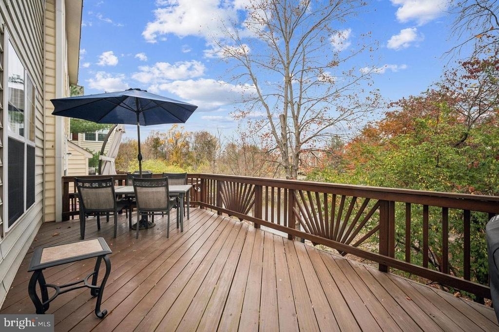 11551 Laurel Lake Square - Photo 27