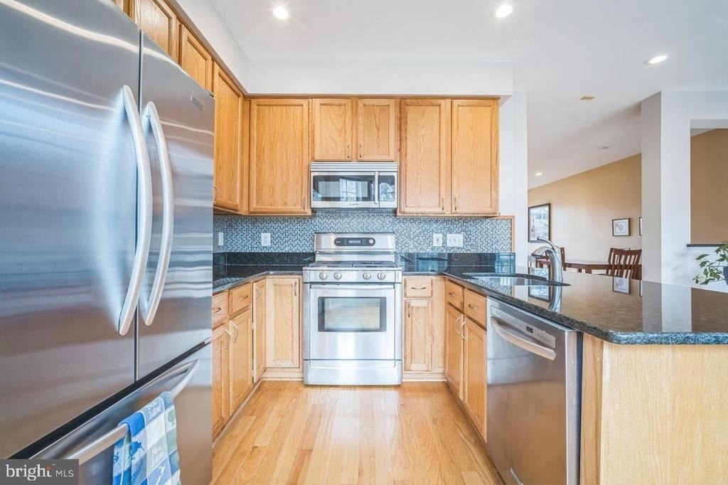 11551 Laurel Lake Square - Photo 10