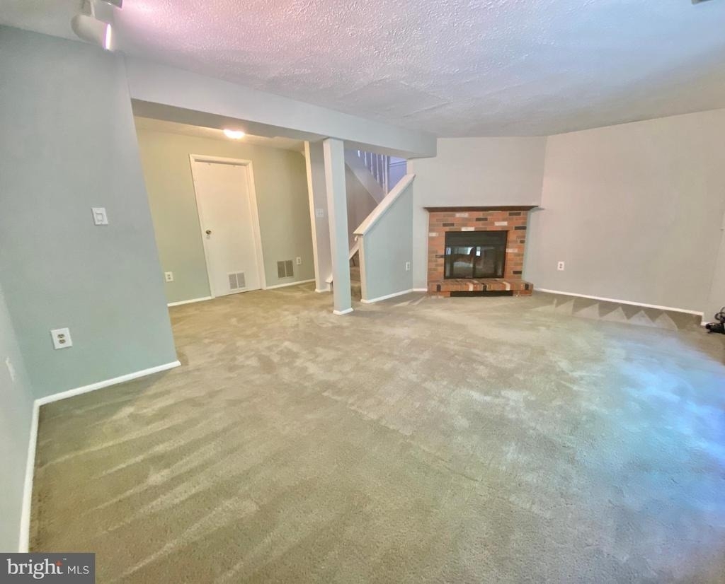 6212 Hillside Road - Photo 28