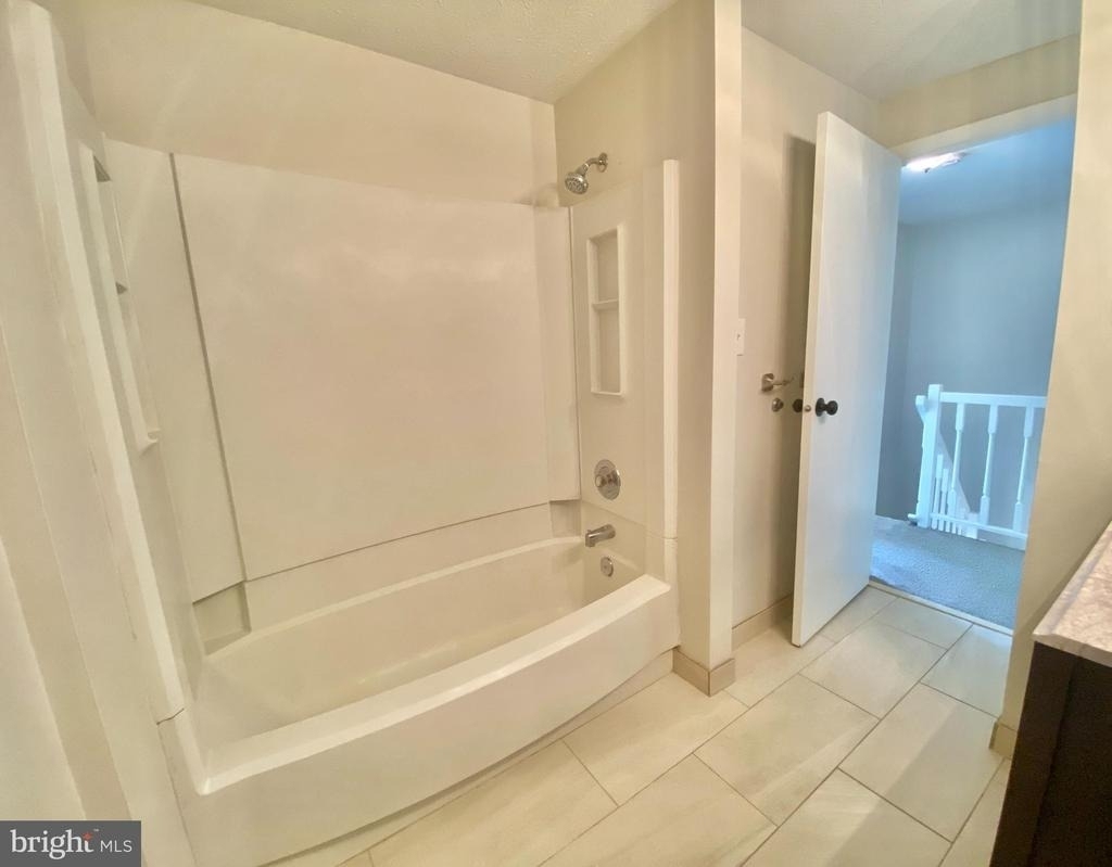 6212 Hillside Road - Photo 16
