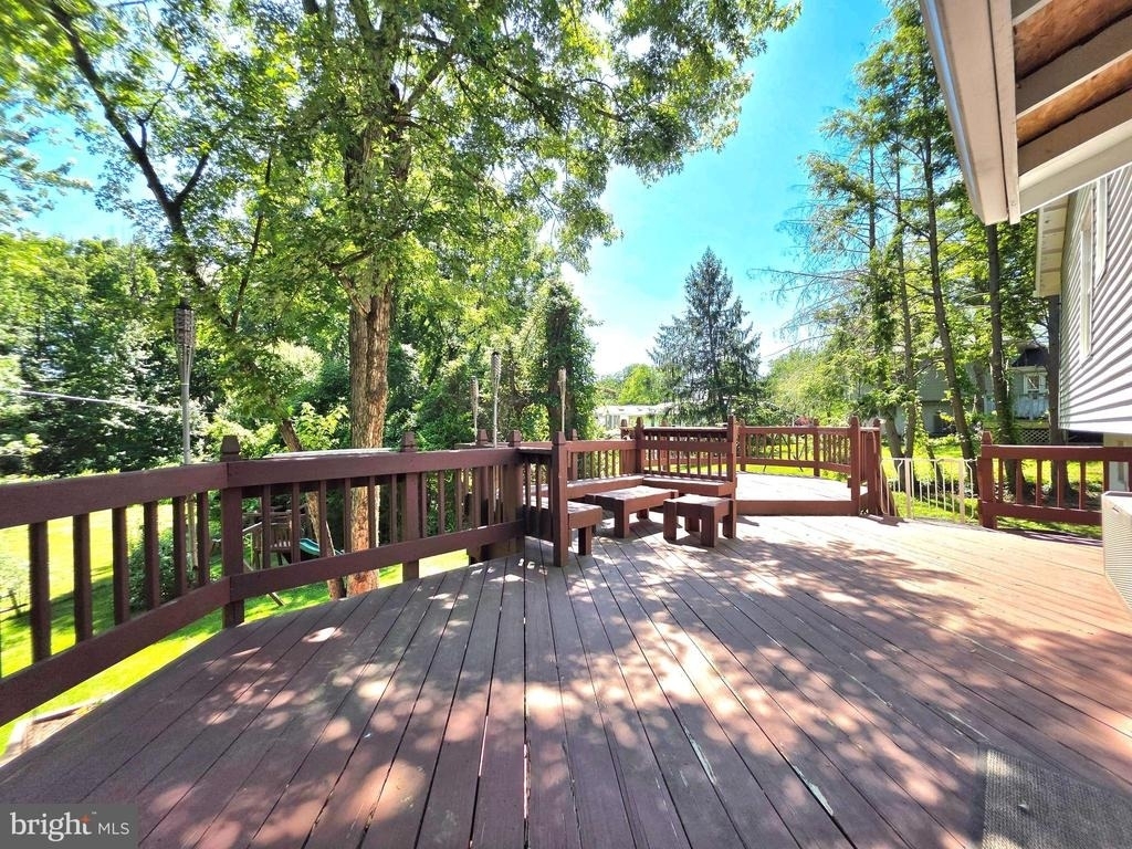 2215 Collingwood Road - Photo 13