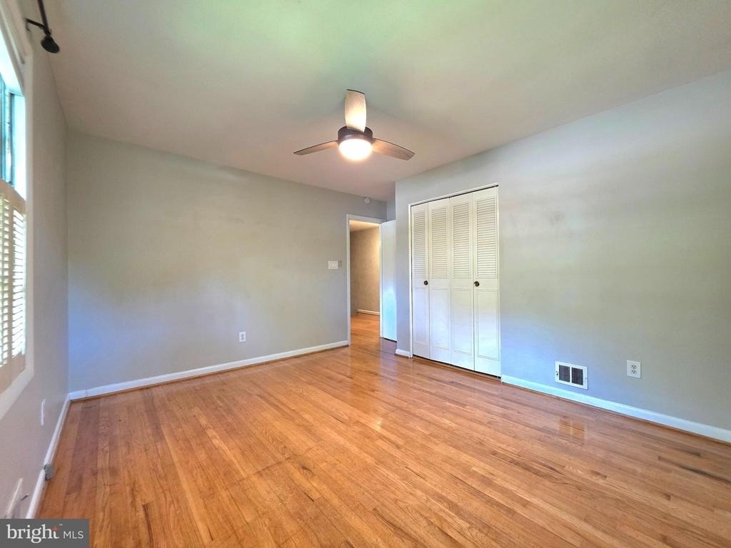 2215 Collingwood Road - Photo 25