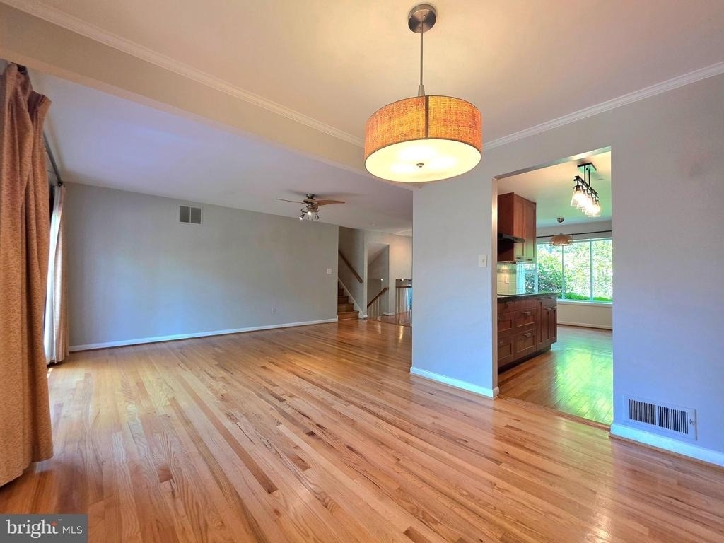 2215 Collingwood Road - Photo 10