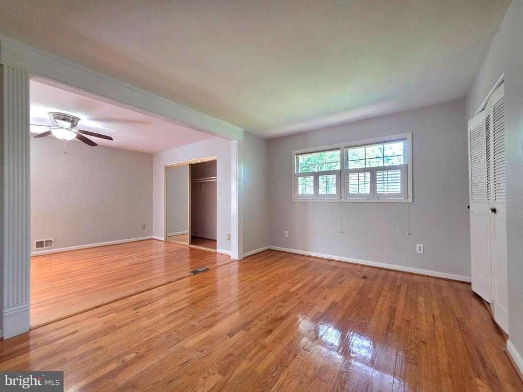 2215 Collingwood Road - Photo 16