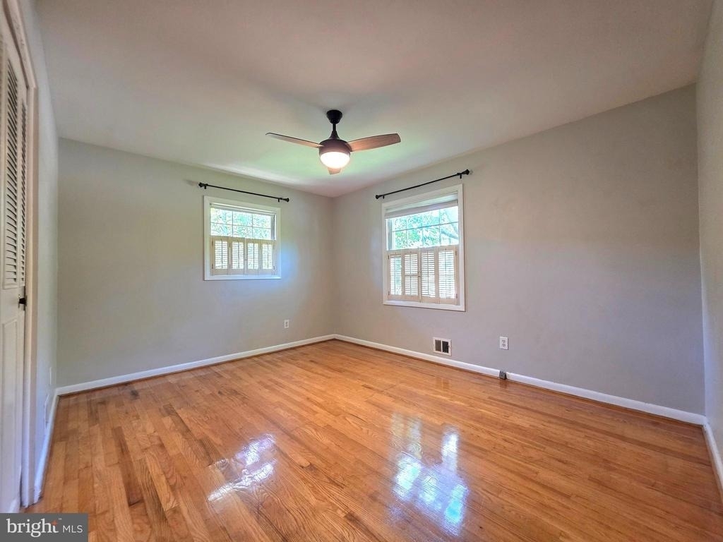 2215 Collingwood Road - Photo 24