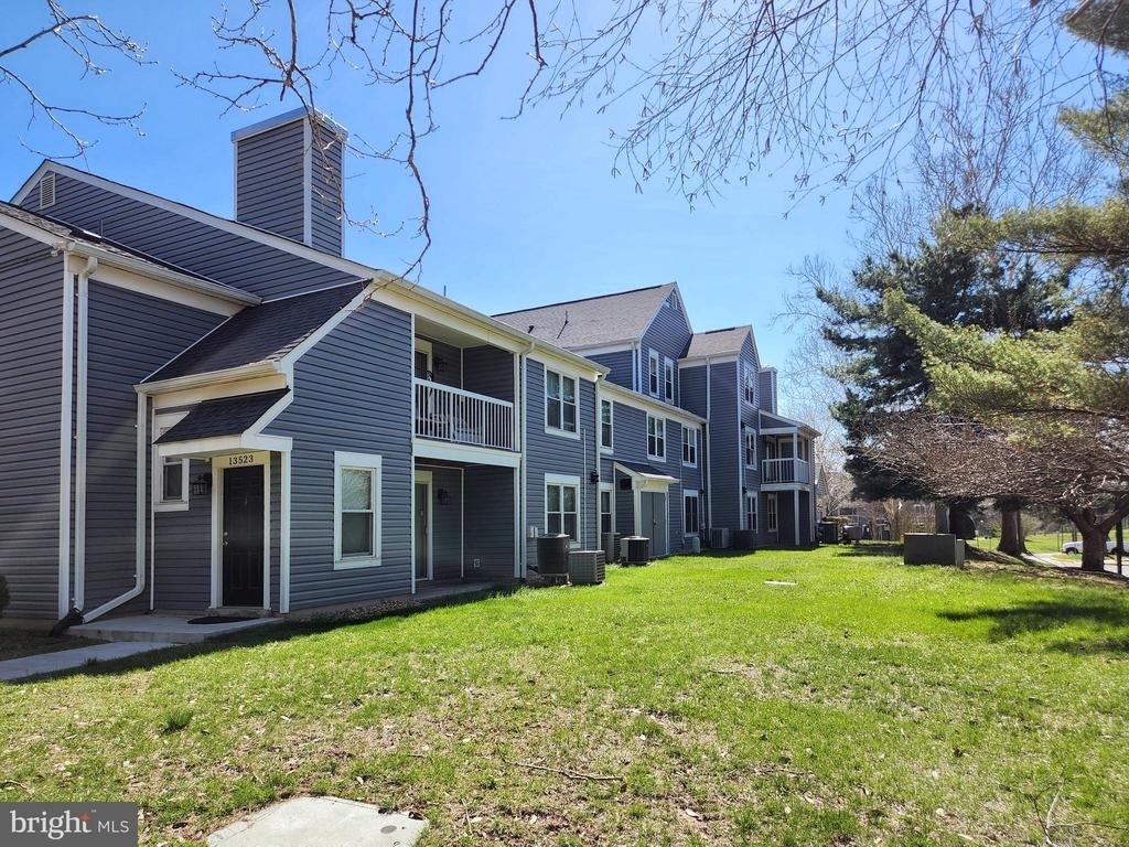 13511 Orchard Drive - Photo 2